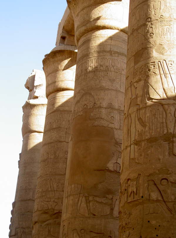 Die mittleren Sulen sind ca