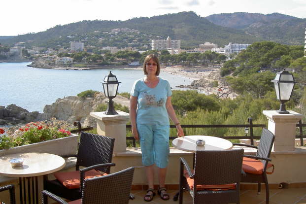Blick vom Terrassen-Cafe auf die Cala de Peguera
