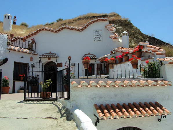 Guadix- Eigang zur Hhlenwohnung