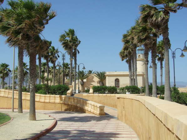 Roquetas- Kastell am Ende der Strandpromenade